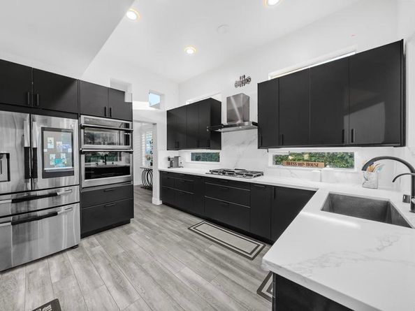 12118 Ferncrest Place, San Diego CA 92128