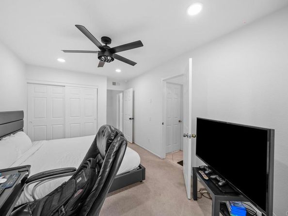 12118 Ferncrest Place, San Diego CA 92128