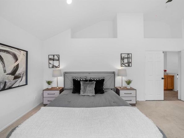 12118 Ferncrest Place, San Diego CA 92128