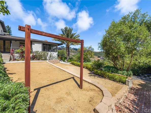 1961 Temple Hills Drive, Laguna Beach CA 92651