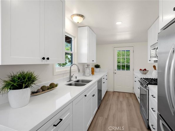 1961 Temple Hills Drive, Laguna Beach CA 92651