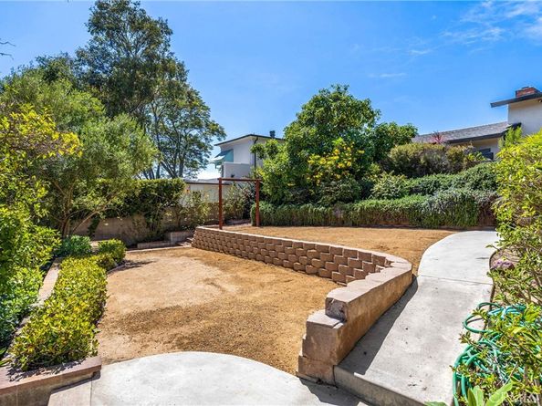 1961 Temple Hills Drive, Laguna Beach CA 92651