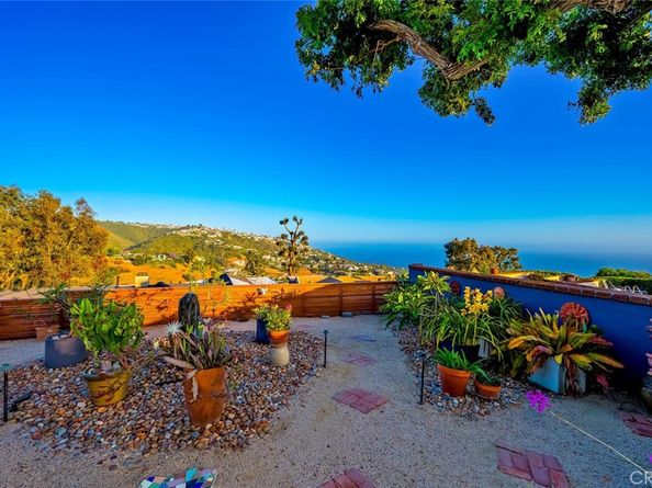 1687 Temple Hills Drive, Laguna Beach CA 92651
