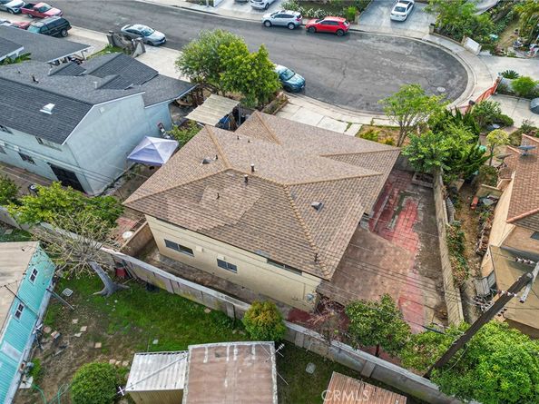 807 E Calbas, Carson CA 90745