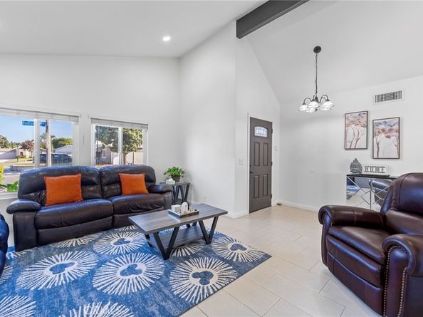 5018 E Budlong Street, Anaheim CA 92807