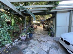 5221 Satsuma, North Hollywood CA 91601