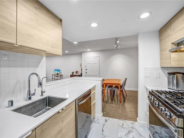 460 Oak Street 316, Glendale CA 91204