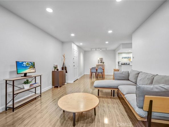 460 Oak Street 316, Glendale CA 91204
