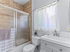 225 S Kern Avenue, Los Angeles CA 90022