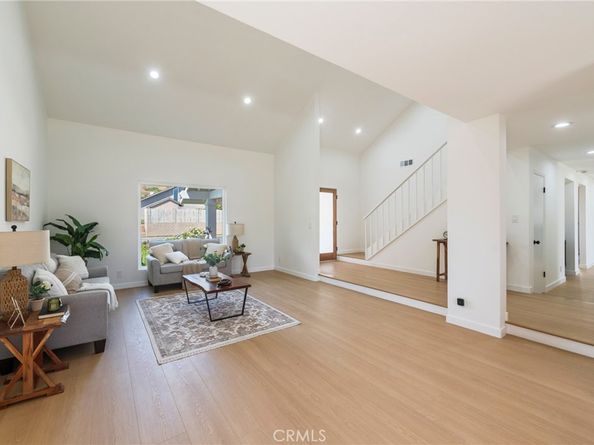 938 Oakcrest, Brea CA 92821