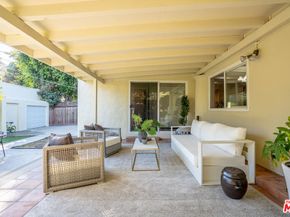 4072 W 7th Street, Los Angeles CA 90005
