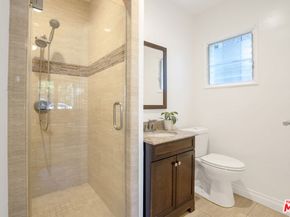 4072 W 7th Street, Los Angeles CA 90005