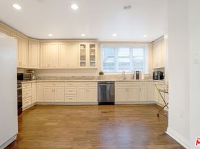 4072 W 7th Street, Los Angeles CA 90005