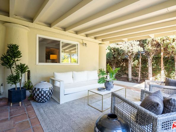 4072 W 7th Street, Los Angeles CA 90005