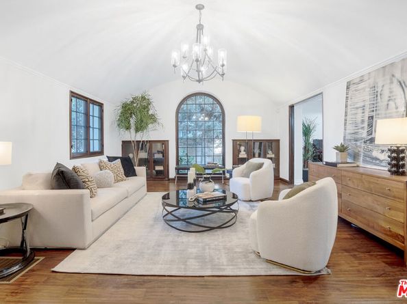 4072 W 7th Street, Los Angeles CA 90005