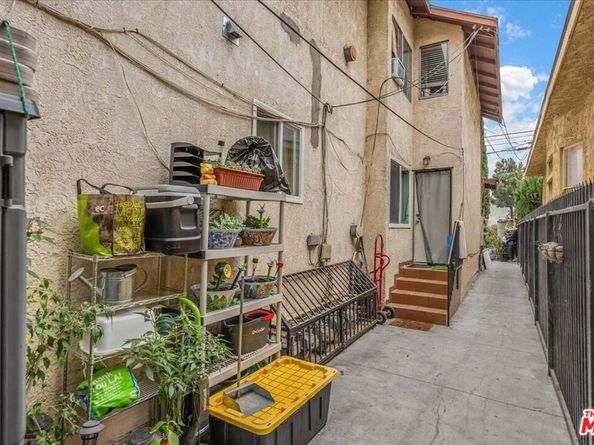 158 W Martin Luther King Jr Boulevard, Los Angeles CA 90037
