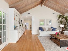 12052 Laurel Terrace Drive, Studio City CA 91604