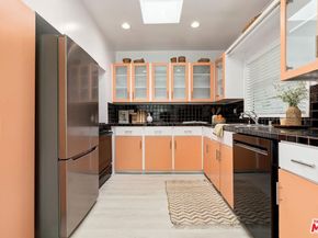 215 Entrada Drive, Santa Monica CA 90402