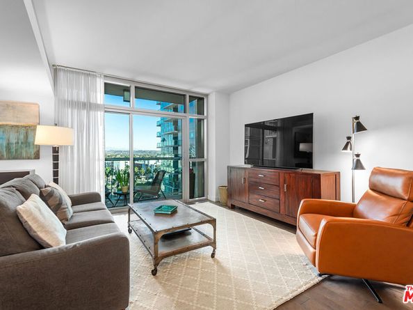 13700 Marina Pointe Drive 1028, Marina Del Rey CA 90292