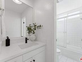 2308 Schader Drive 308, Santa Monica CA 90404