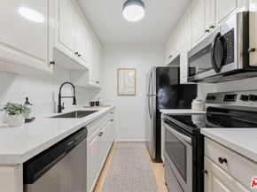 2308 Schader Drive 308, Santa Monica CA 90404