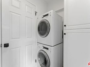 2308 Schader Drive 308, Santa Monica CA 90404