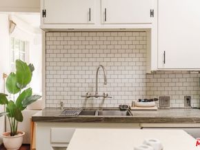 2433 Wilson Avenue, Venice CA 90291