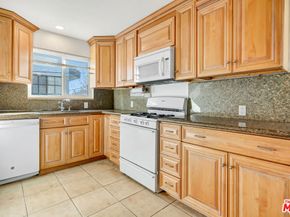 1226 Chelsea Avenue, Santa Monica CA 90404