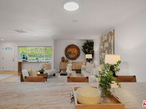 1226 Chelsea Avenue, Santa Monica CA 90404