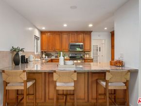 1226 Chelsea Avenue, Santa Monica CA 90404