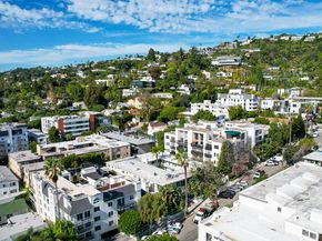 1145 Larrabee Street 19, West Hollywood CA 90069