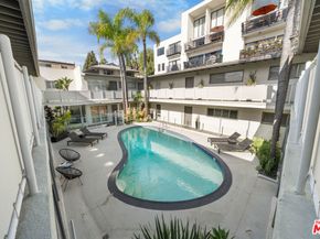 1145 Larrabee Street 19, West Hollywood CA 90069