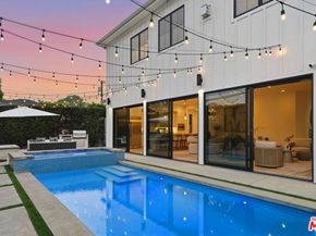 1000 Indiana Court, Venice CA 90291