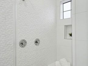 1000 Indiana Court, Venice CA 90291