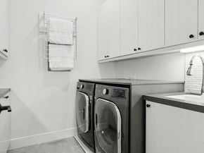 1000 Indiana Court, Venice CA 90291