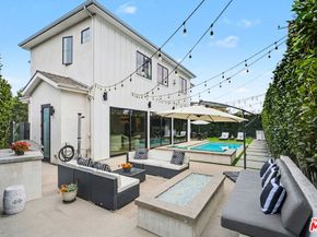 1000 Indiana Court, Venice CA 90291
