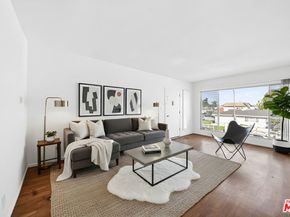 304 E 95th Street, Los Angeles CA 90003