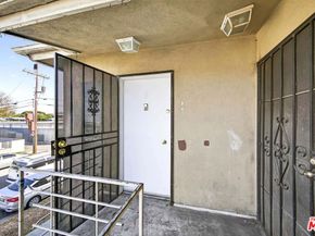 304 E 95th Street, Los Angeles CA 90003