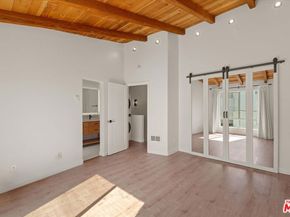 621 California Avenue 2, Santa Monica CA 90403