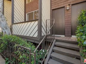 621 California Avenue 2, Santa Monica CA 90403