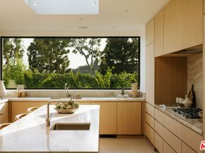 854 Glenmere Way, Los Angeles CA 90049