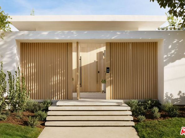 854 Glenmere Way, Los Angeles CA 90049