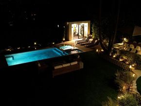 3840 Carmona Avenue, Los Angeles CA 90008