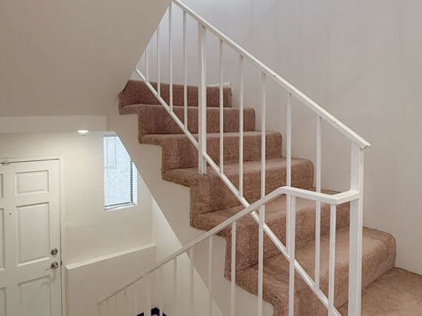 11643 Chandler Boulevard 111, Valley Village CA 91601