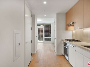 877 Francisco Street 1523, Los Angeles CA 90017