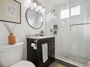 4408 Franklin Avenue 5, Los Angeles CA 90027