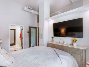 645 W 9th Street 740, Los Angeles CA 90015