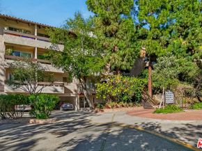 2700 Cahuenga Boulevard E. 4220, Los Angeles CA 90068