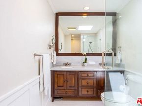 16601 Marquez Avenue 304, Pacific Palisades CA 90272