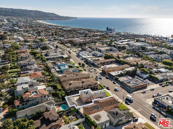 702 S Pacific Coast Highway, Redondo Beach CA 90277